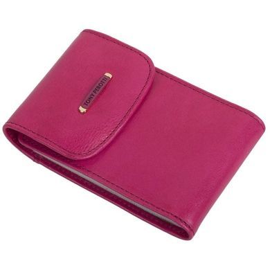 Credit holder Tony Perotti from the collection Top Kapi.